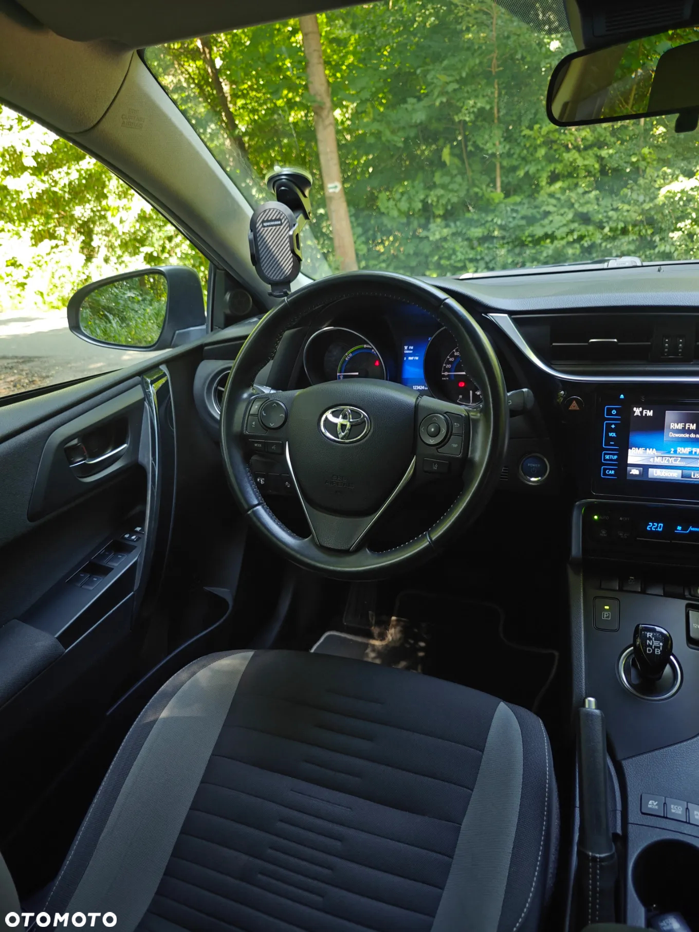 Toyota Auris Hybrid 135 Comfort - 33