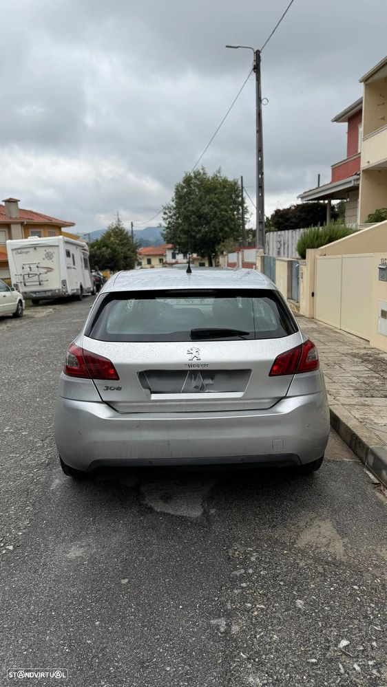 Peugeot 308 HDi FAP 92 Active - 2