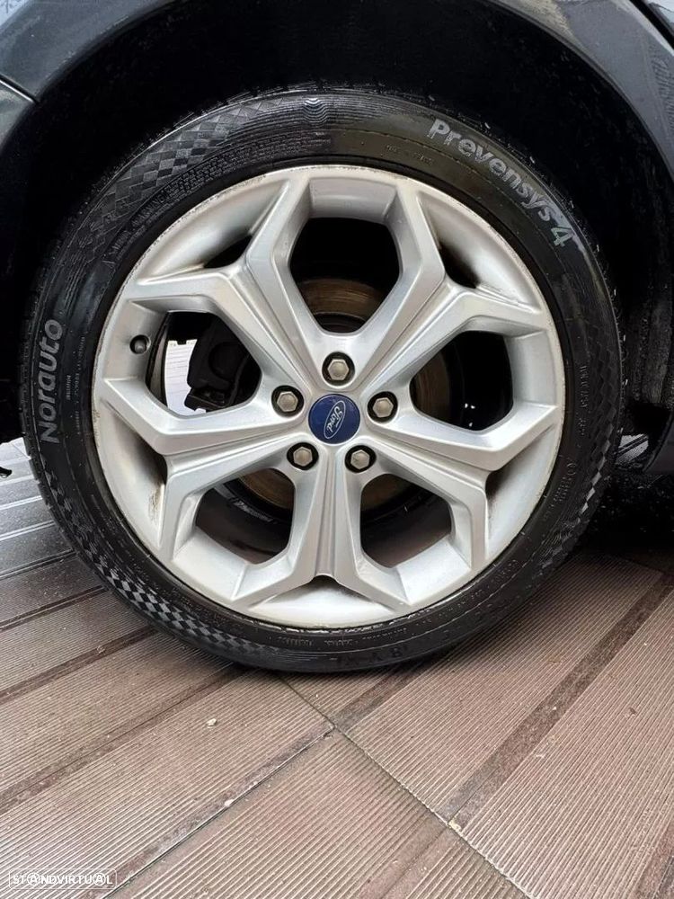 Ford S-Max 2.0 TDCi Titanium 7L - 8