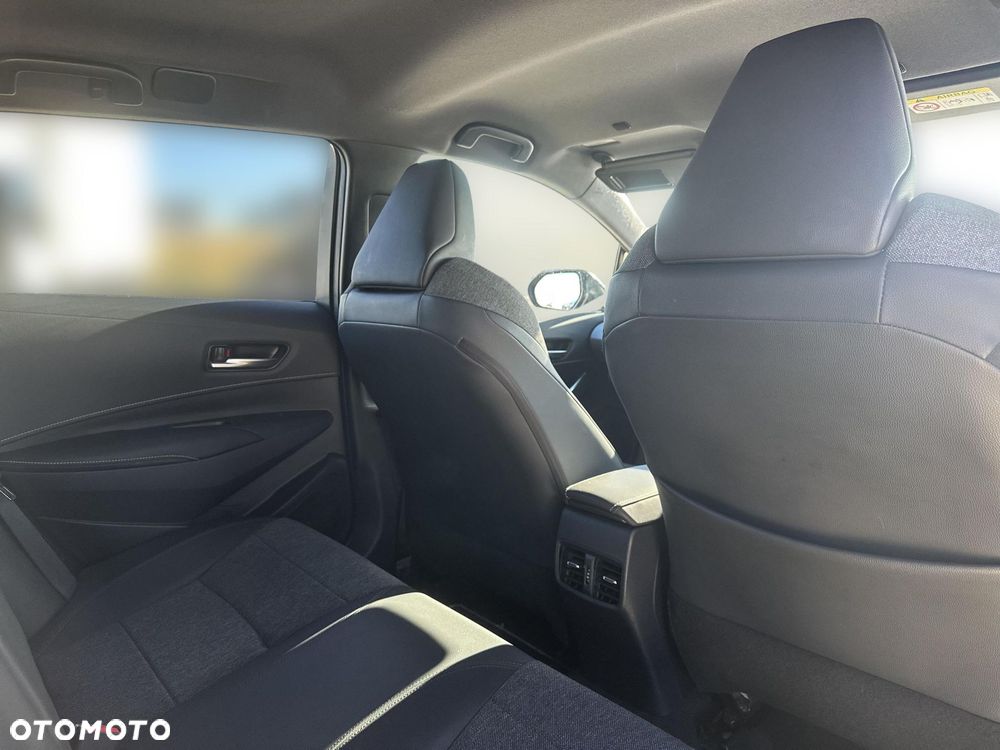 Toyota Corolla 1.8 Hybrid Style - 13