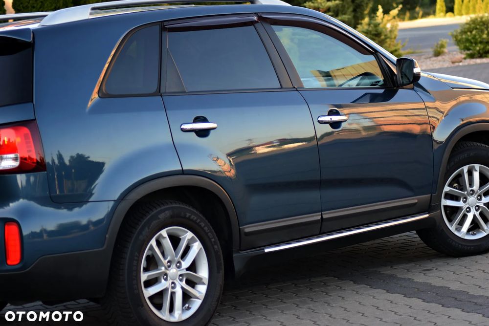 Kia Sorento 2.4 GDI XL 7os - 28