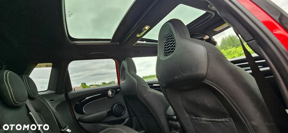 MINI Cooper John Works Trim - 26
