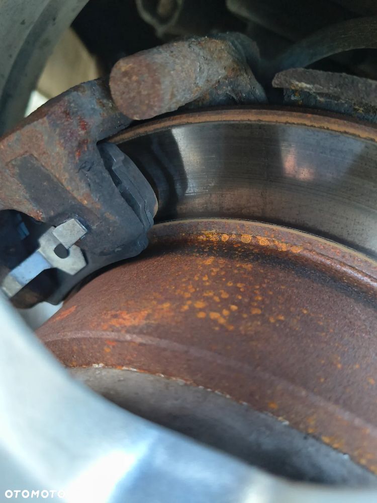 Mitsubishi Lancer - 33