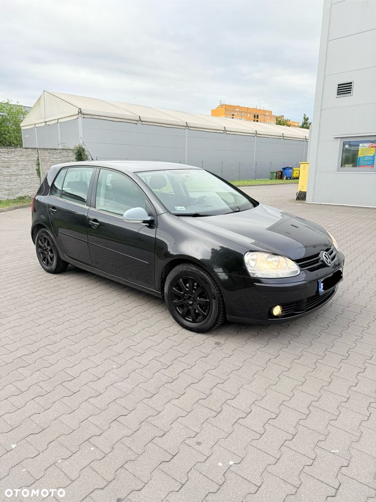 Volkswagen Golf V 1.9 TDI Comfortline - 2