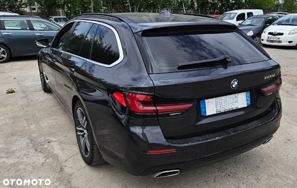 BMW Seria 5 520d mHEV Luxury Line - 4