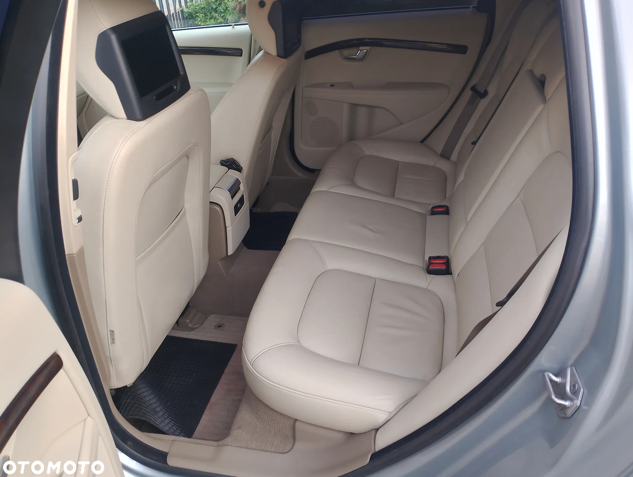Volvo V70 T6 AWD Summum - 13