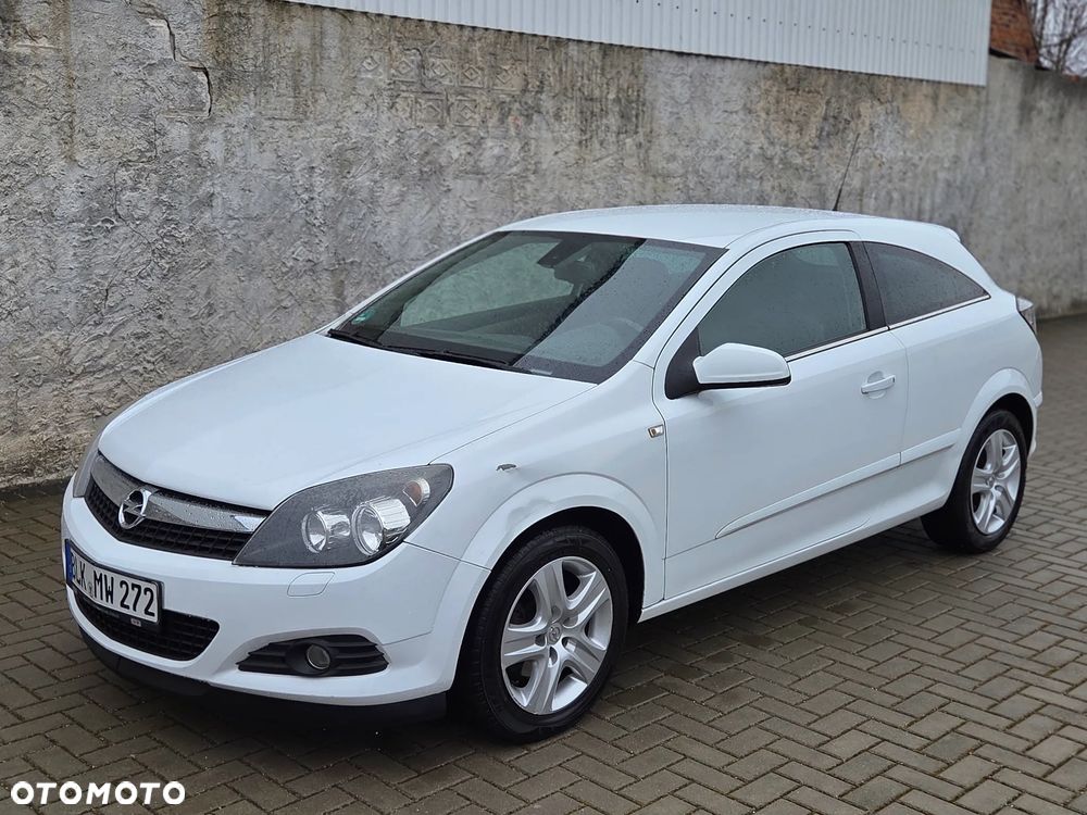 Opel Astra 1.6 111 EasyTronic - 2