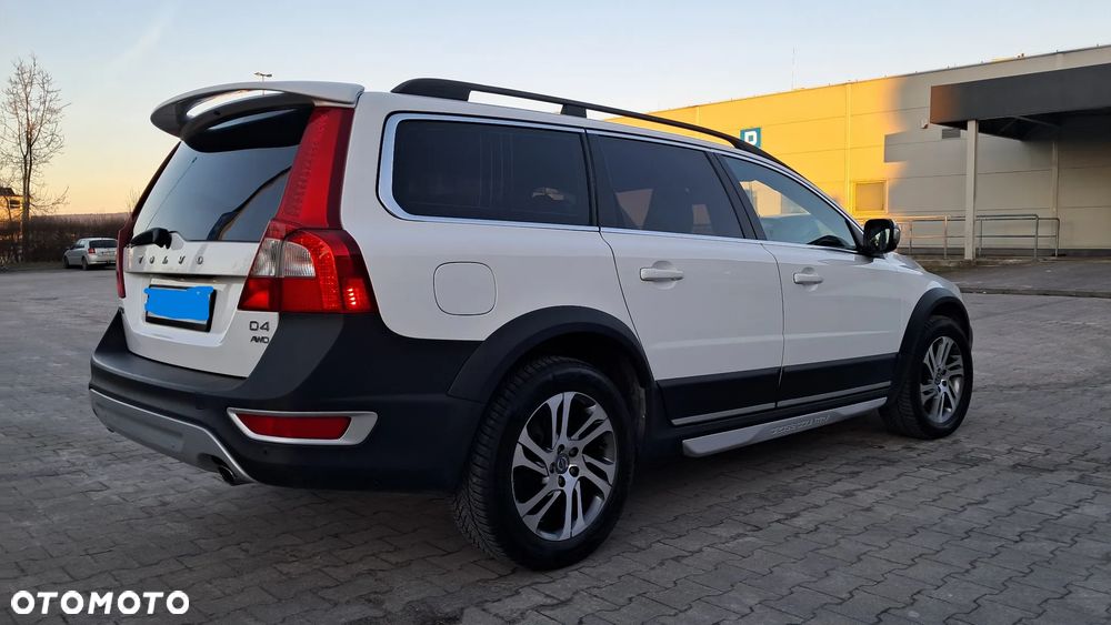 Volvo XC 70 2.4D Momentum - 13