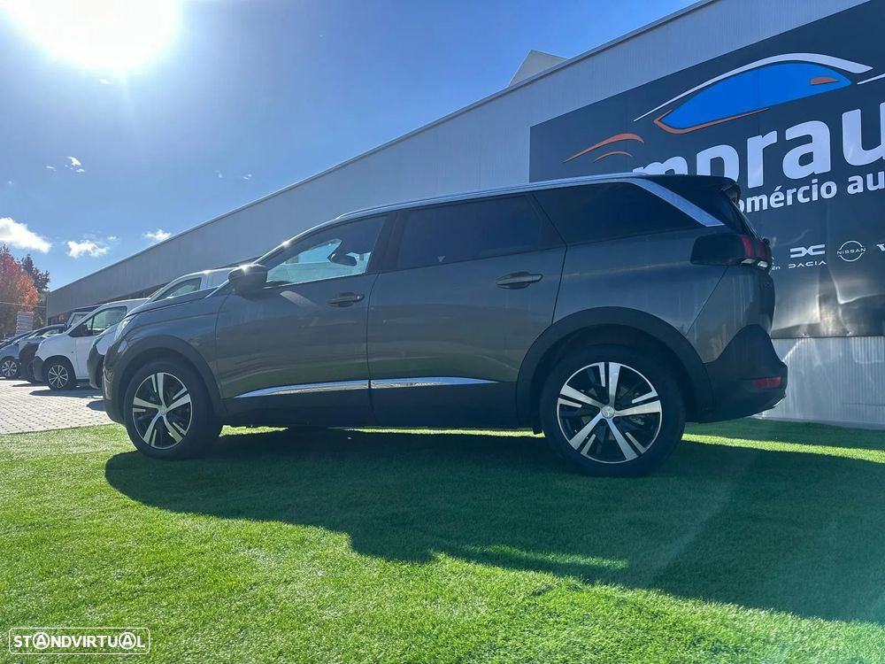 Peugeot 5008 - 6