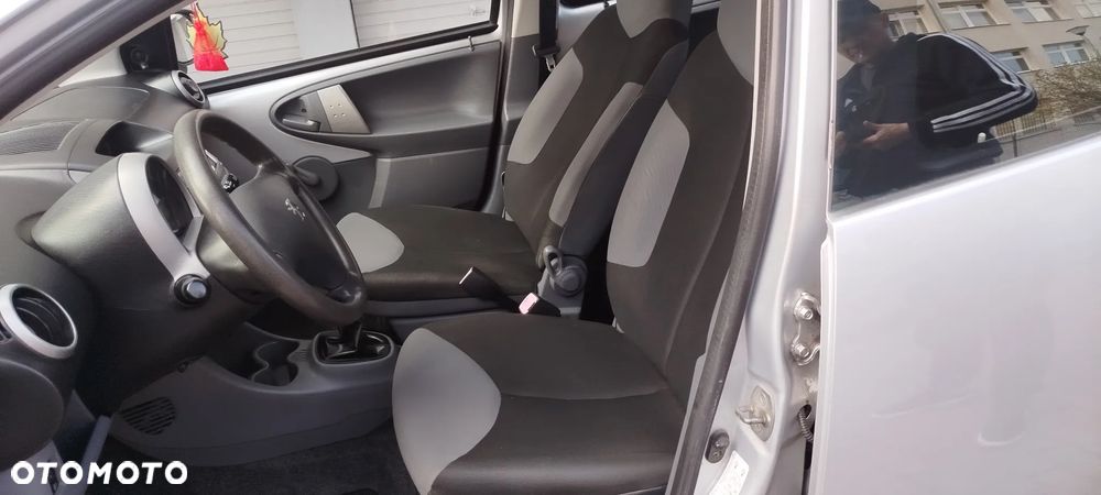 Peugeot 107 - 6