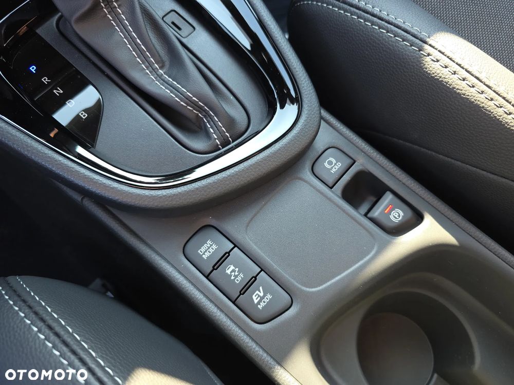 Toyota Yaris Cross Hybrid 1.5 Executive - 22