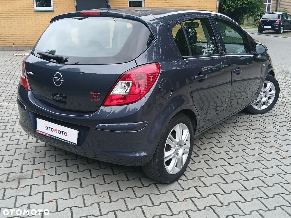 Opel Corsa - 24