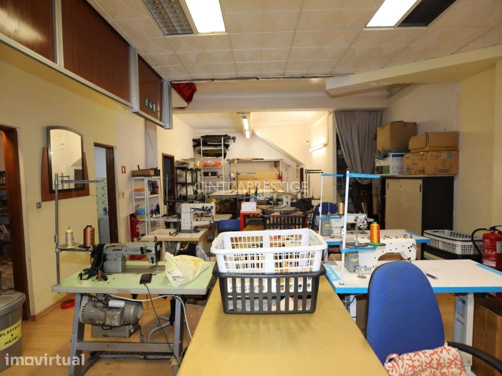 Loja/Comércio R/C + 1º Piso | Famões, Odivelas - Grande imagem: 4/12