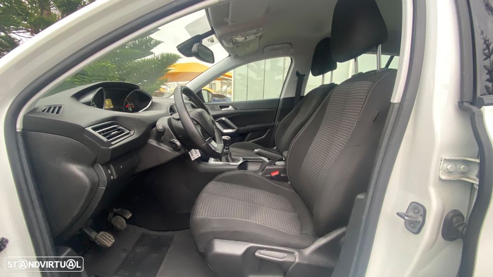 Peugeot 308 1.5 BlueHDi Business Line - 20