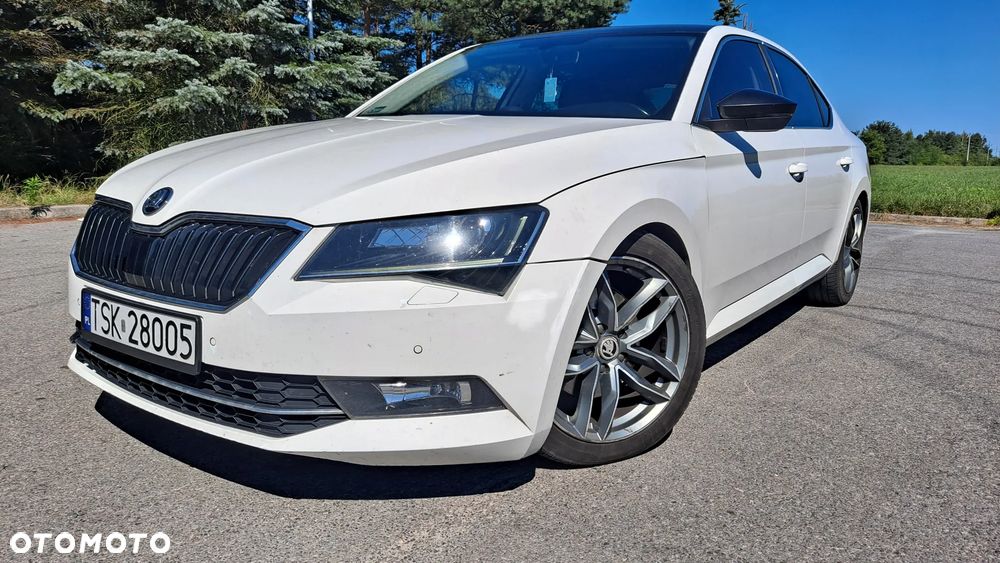 Skoda Superb 2.0 TDI Style DSG - 2