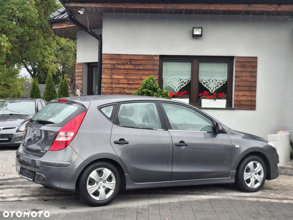 Hyundai i30 1.6 CRDi Comfort - 21