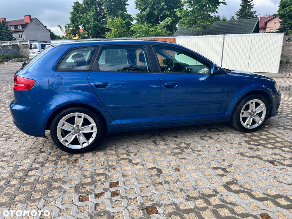 Audi A3 Sportback - 12