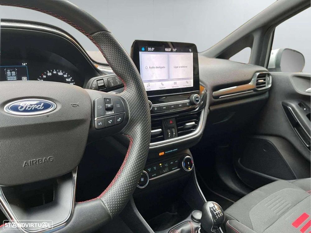 Ford Fiesta 1.0 EcoBoost ST-Line - 22