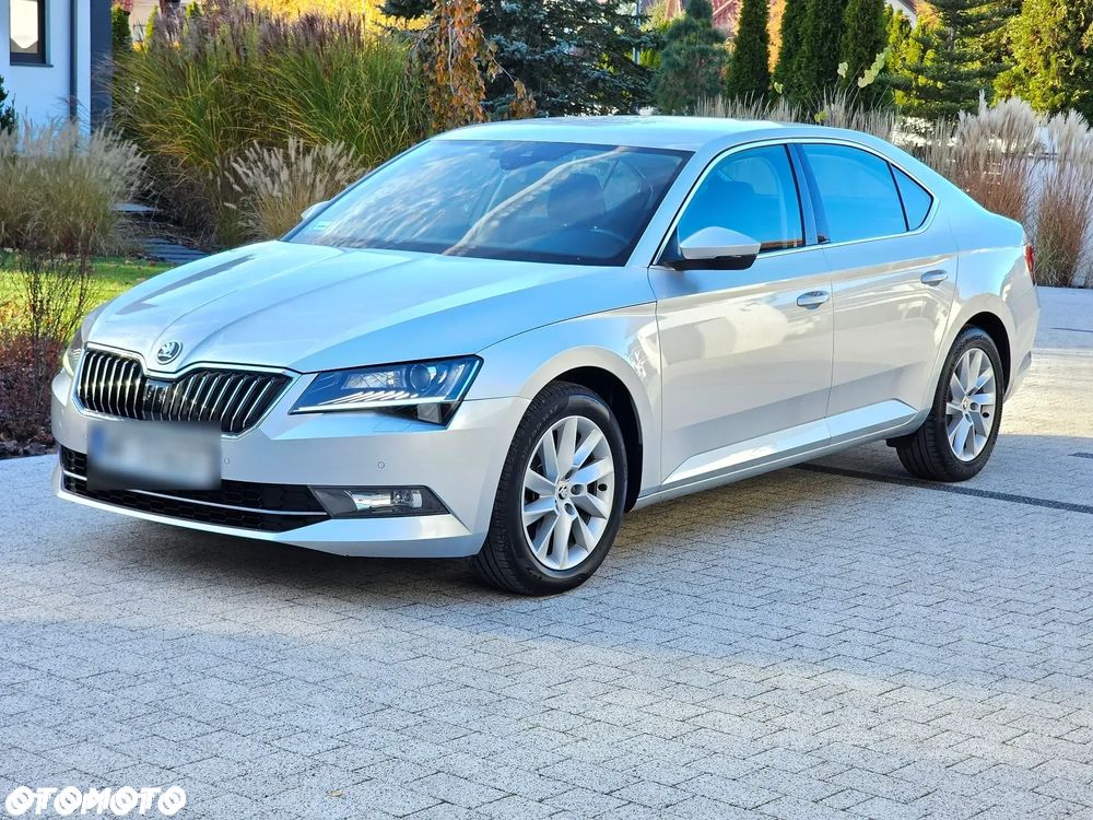 Skoda Superb 1.5 TSI Ambition - 14