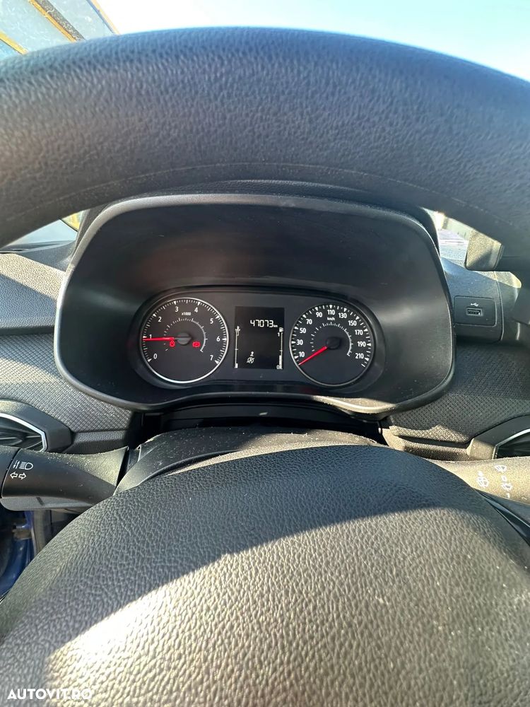 Dacia Logan SCe 65 Comfort - 9