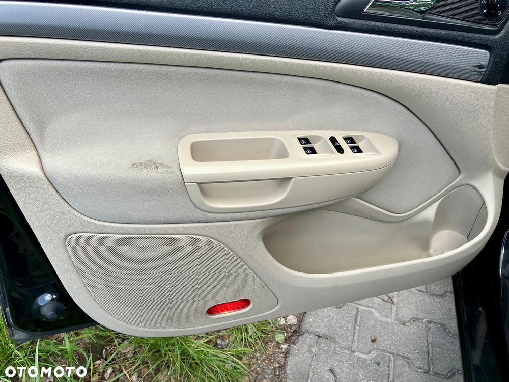 Skoda Octavia 2.0 TDI Elegance DSG - 19