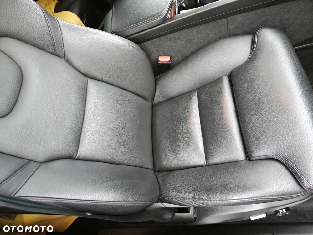 Volvo XC 60 D4 Inscription - 24