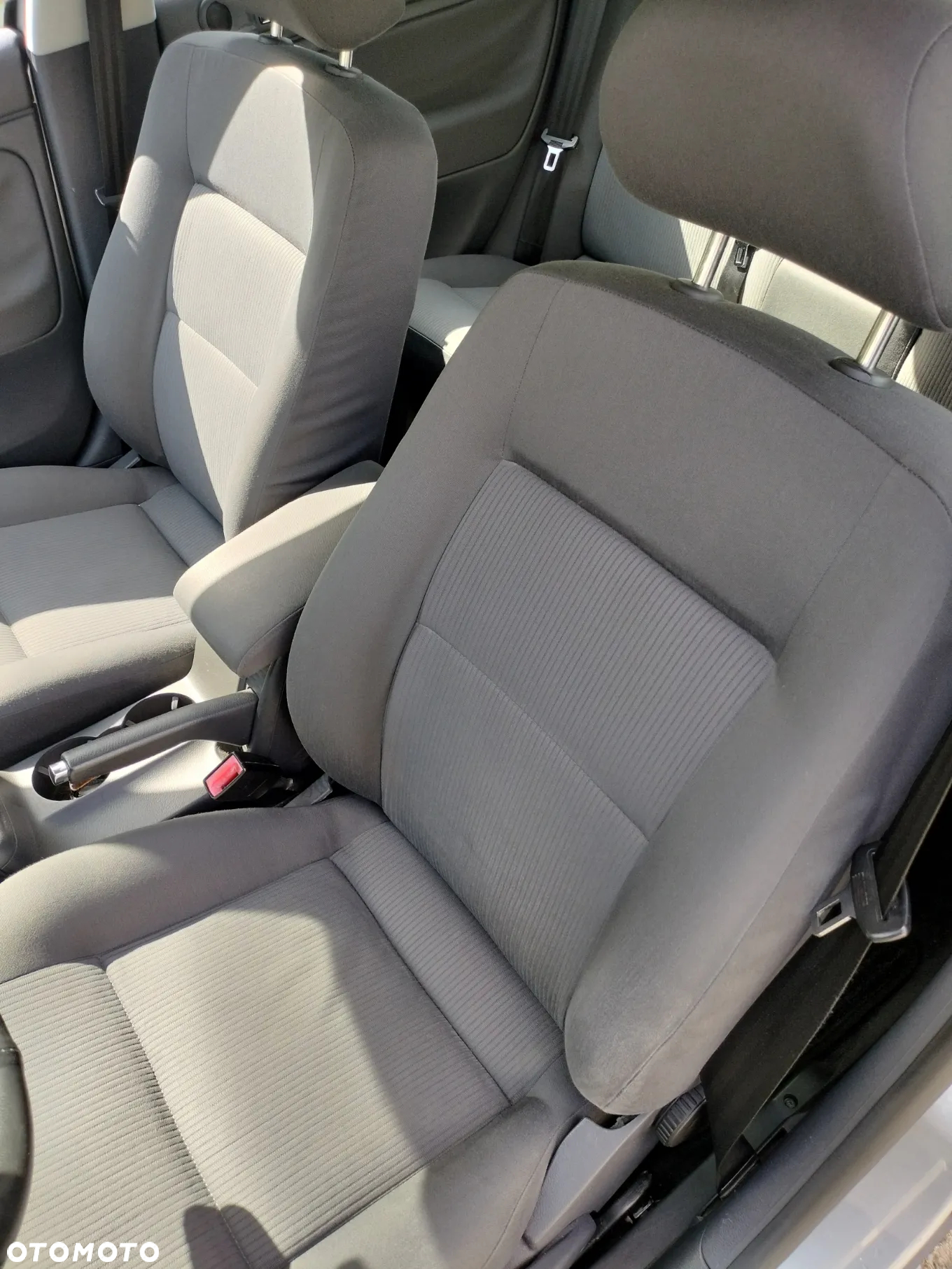 Volkswagen Passat 1.9 TDI Basis - 13