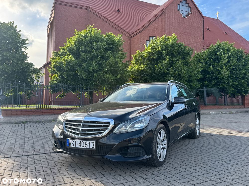 Mercedes-Benz Klasa E 200 BlueTEC 7G-TRONIC Elegance - 1
