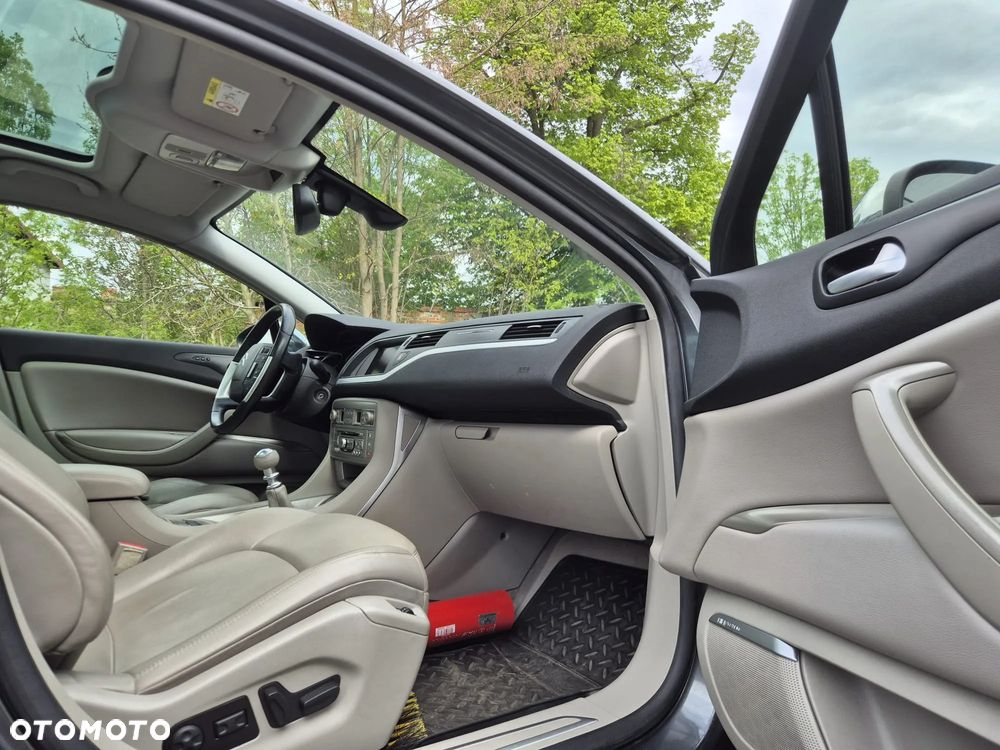 Citroën C5 HDi 165 FAP CrossTourer - 7