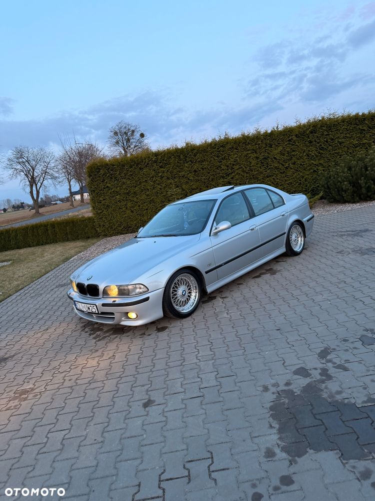 BMW Seria 5 - 8