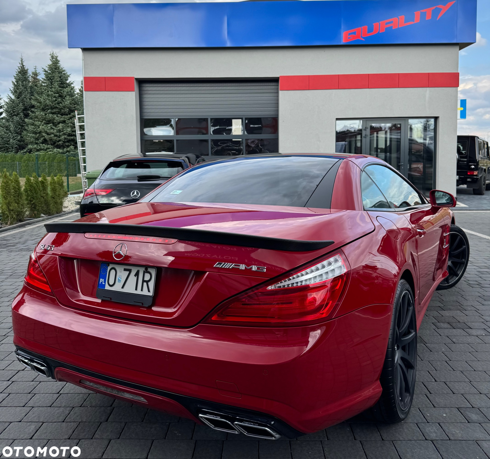 Mercedes-Benz SL 63 AMG - 9