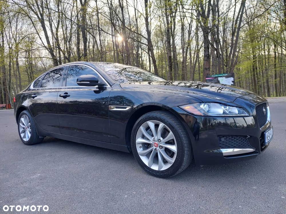 Jaguar XF - 7