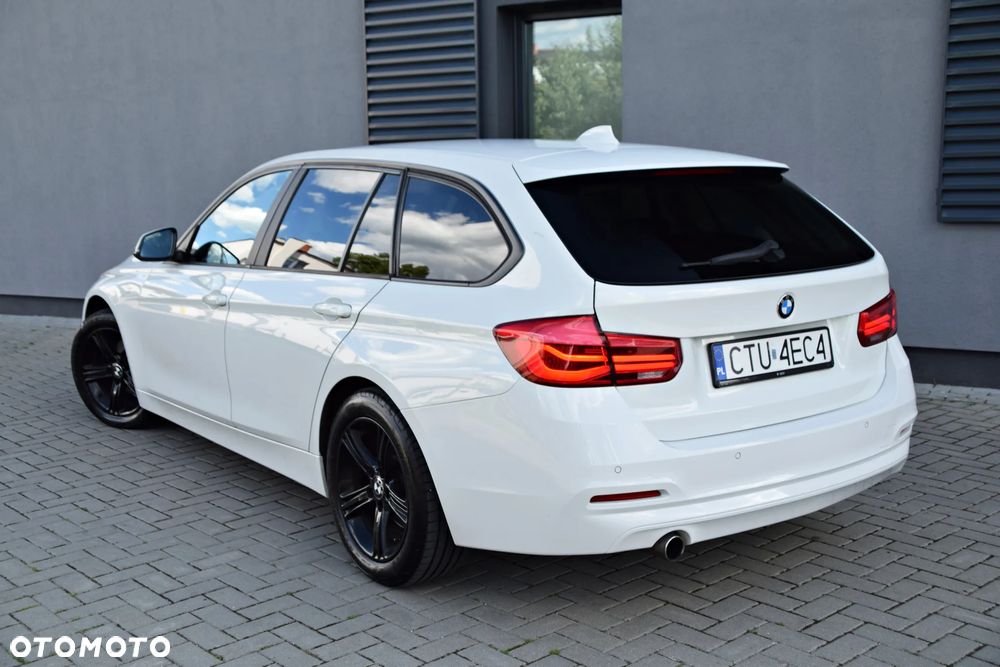 BMW Seria 3 318d - 3