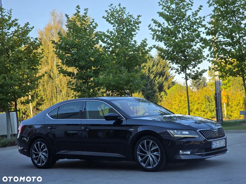 Skoda Superb 2.0 TSI 4x4 L&K DSG - 19