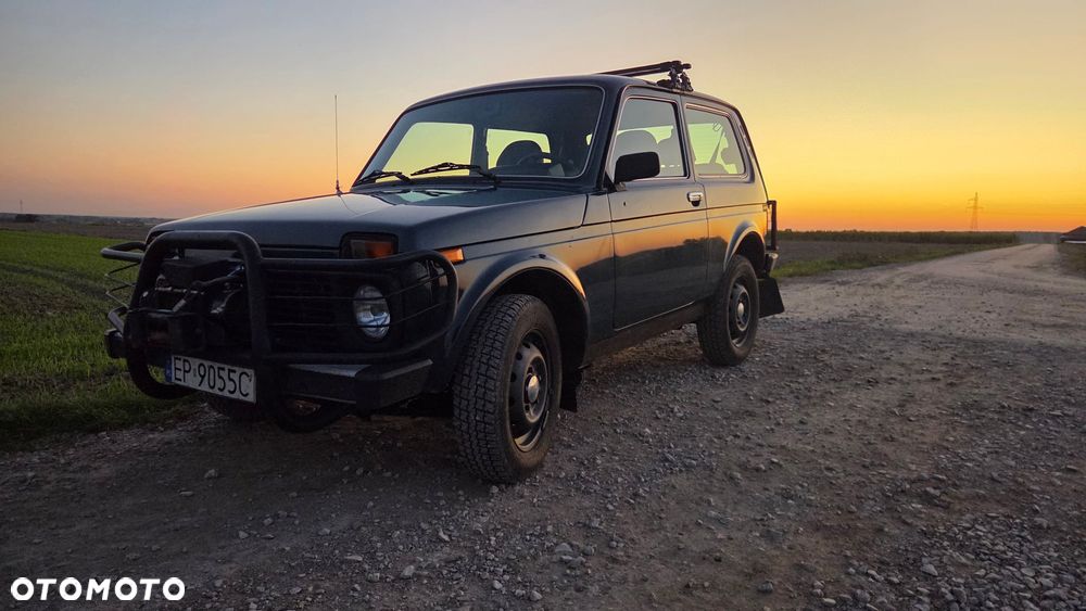Lada Niva 1.7i - 1
