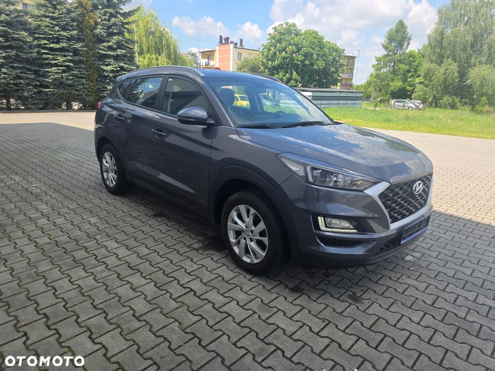 Hyundai Tucson - 2