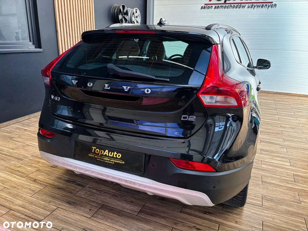 Volvo V40 Cross Country D2 Summum - 9