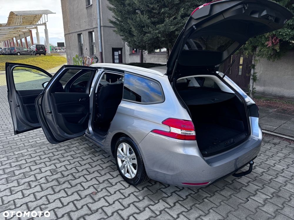 Peugeot 308 PureTech 130 GPF Stop & Start Style - 3