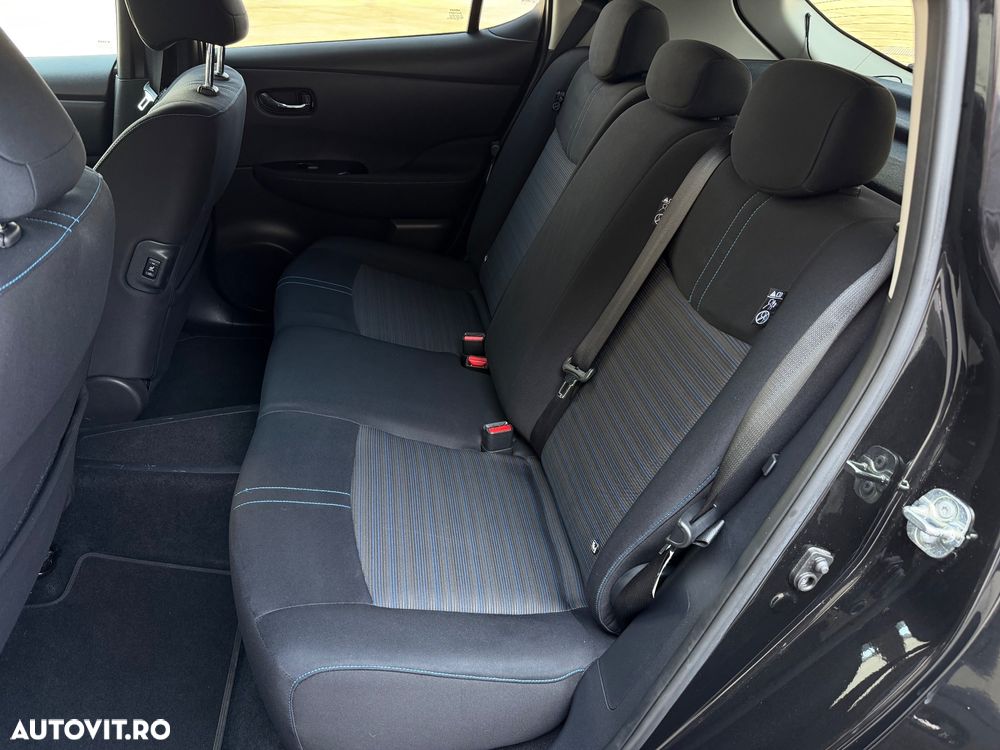 Nissan LEAF 40 kWh N-Connecta - 12