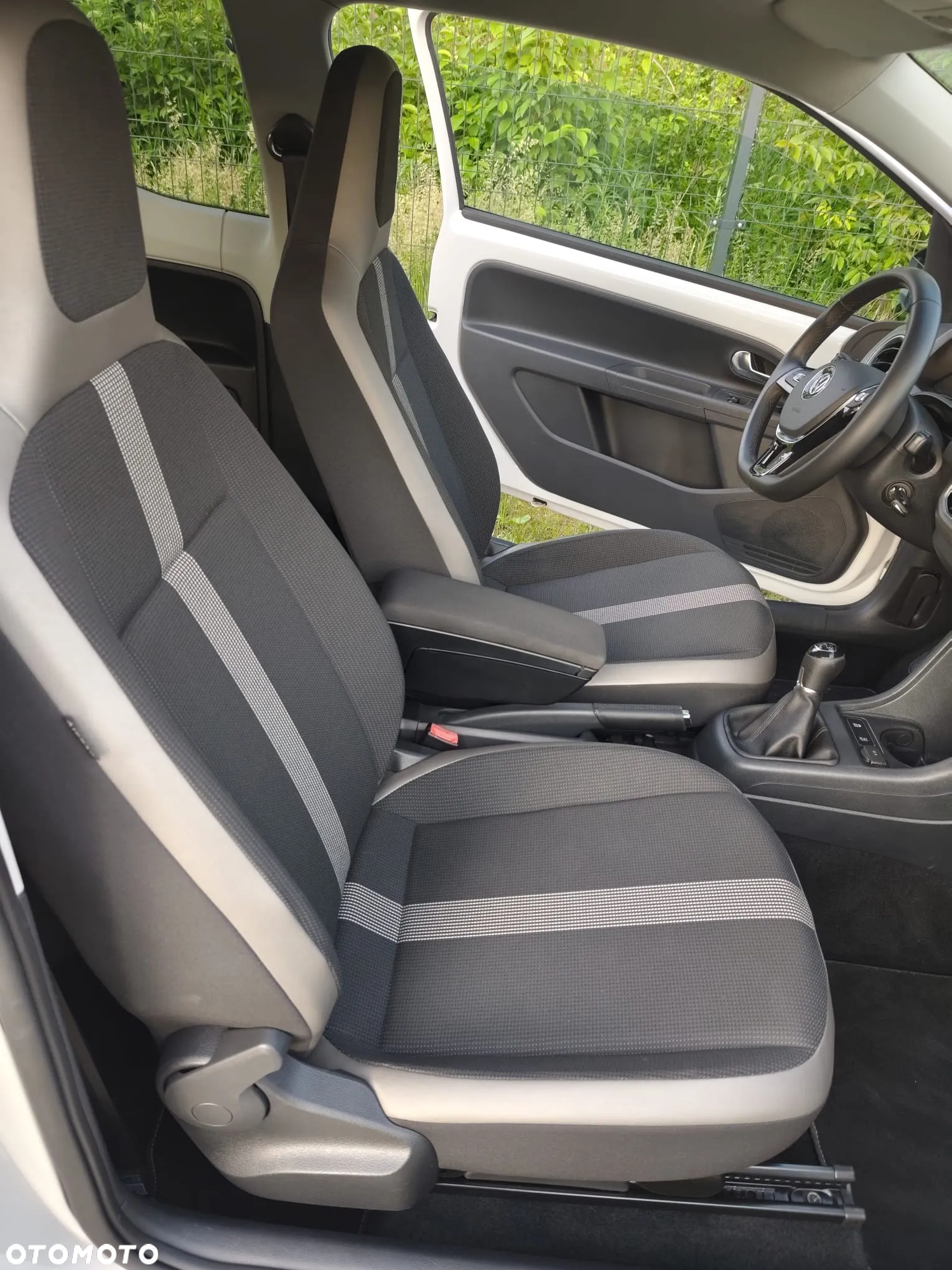 Volkswagen up! 1.0 TSI high - 7