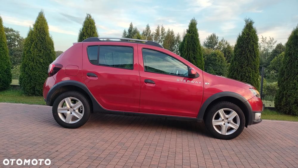 Dacia Duster dCi 90 FAP 4x2 Ambiance - 12