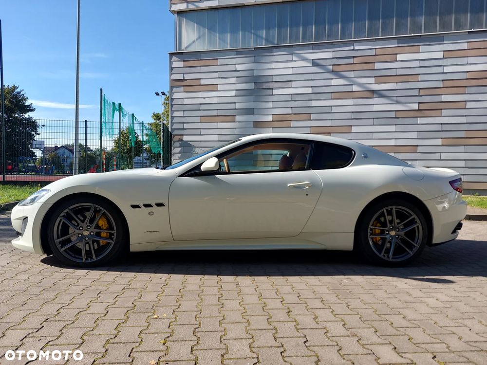 Maserati GranTurismo Sport - 1