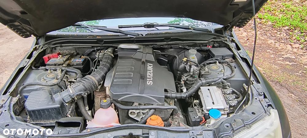 Suzuki Grand Vitara 1.9 DDiS - 11