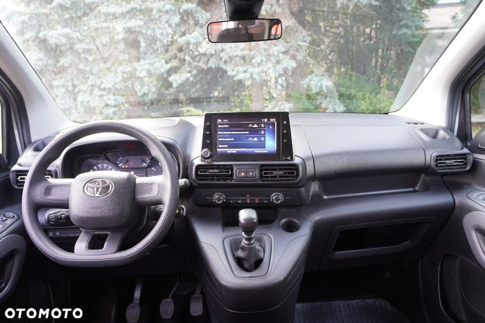 Toyota ProAce - 17