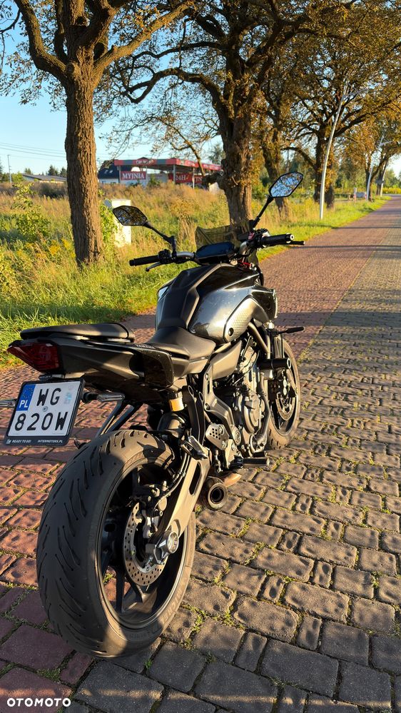 Yamaha MT - 9