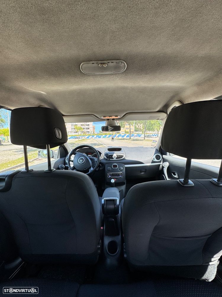 Renault Clio 1.5 dCi Dynamique - 12