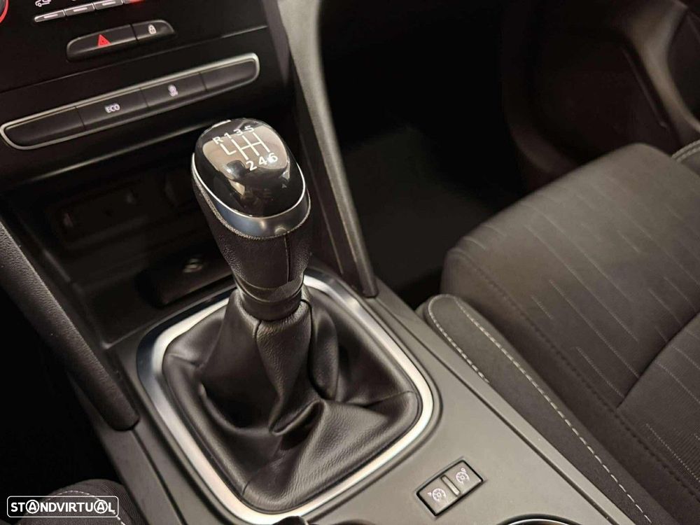 Renault Mégane Sport Tourer 1.5 Blue dCi Limited - 22