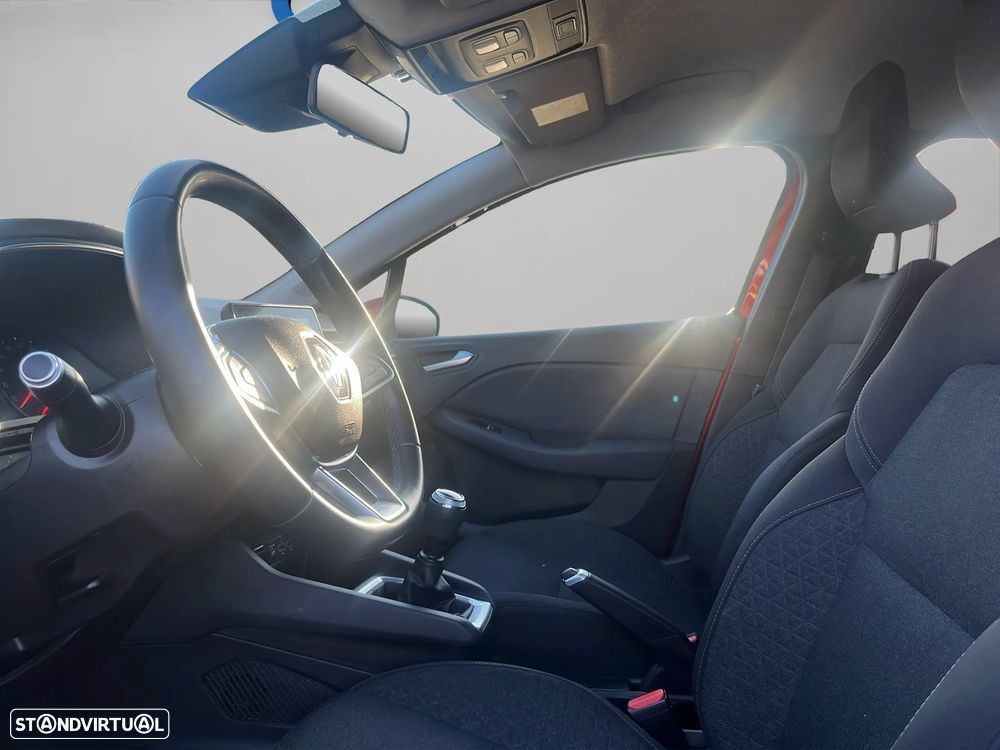 Renault Clio 1.0 TCe Exclusive - 6