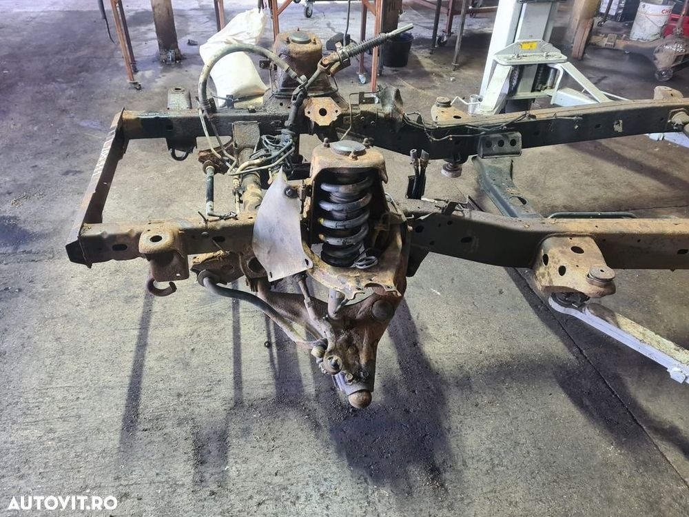 Sasiu Mitsubishi L200 Facelift 2.5 Diesel 2014 2010 - 2015 SUV (911) - 9