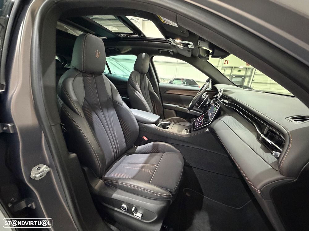 Maserati Grecale Folgore - 15